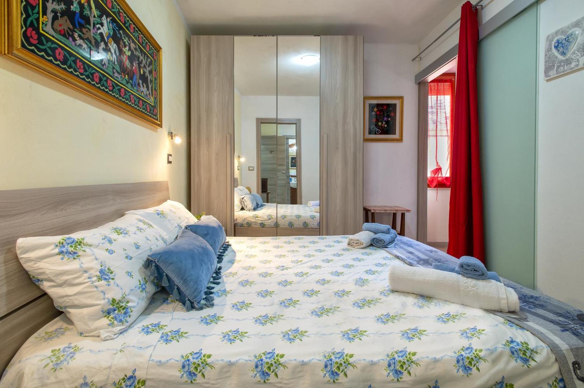 Relax House And Fitness 9 Apartamento Villanova Monteleone Exterior foto