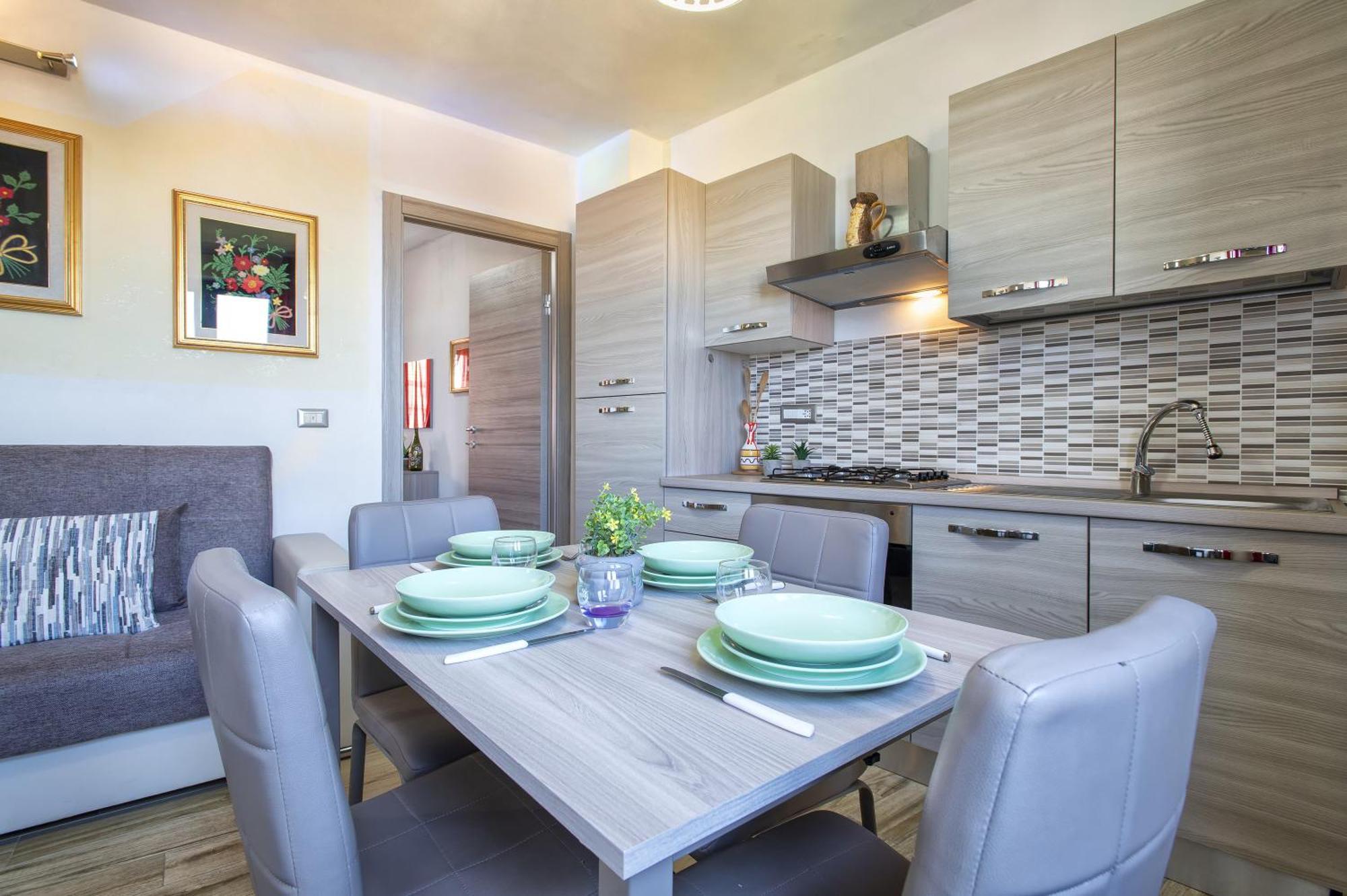 Relax House And Fitness 9 Apartamento Villanova Monteleone Exterior foto